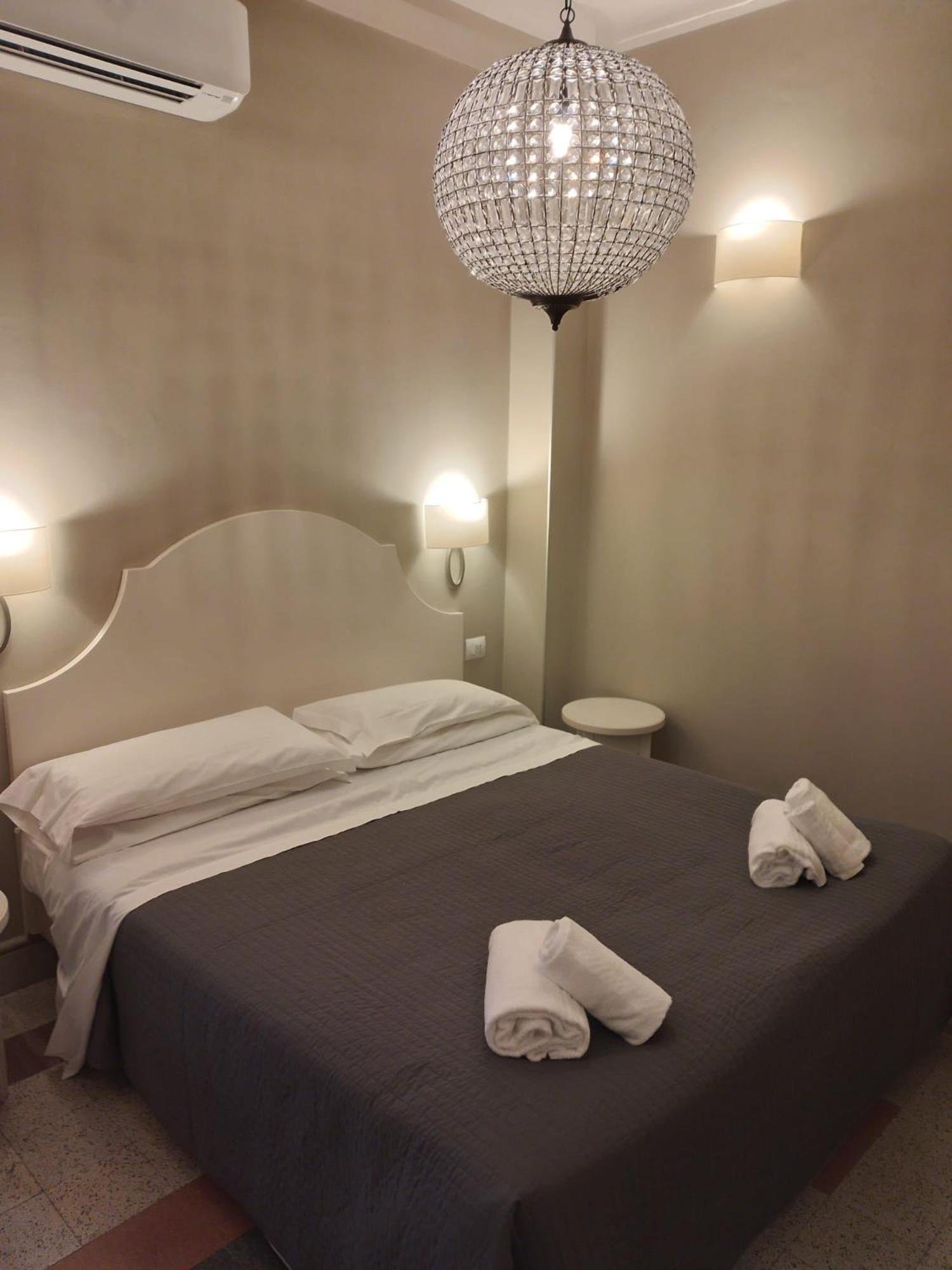 Eden Alaxi Hotel